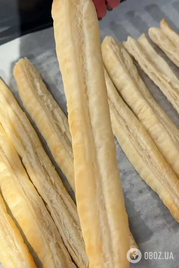 Проще чем торт: вкусный и легкий рулет "Наполеон" со сгущенным молоком