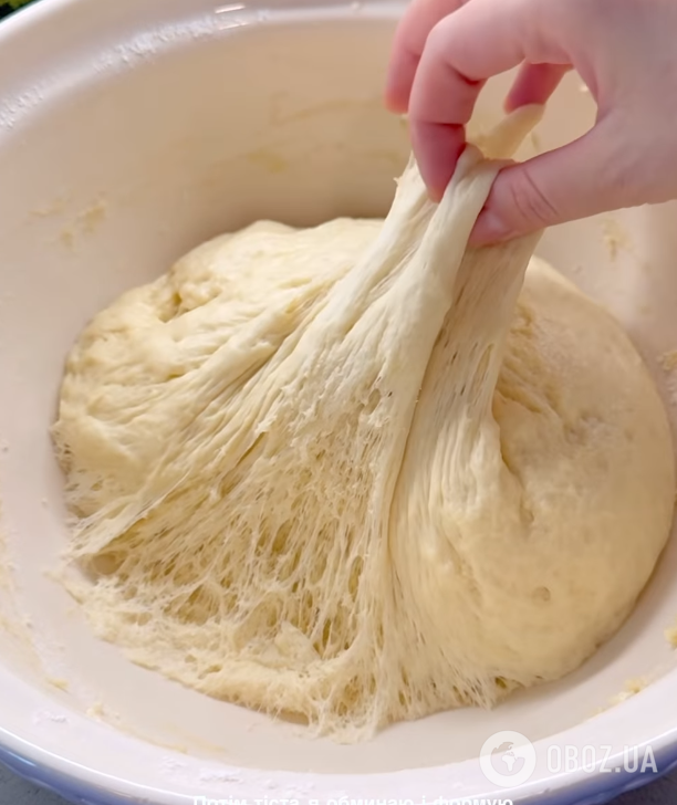 Пишні сирні ватрушки, як пух: ділимося рецептом ідеального тіста