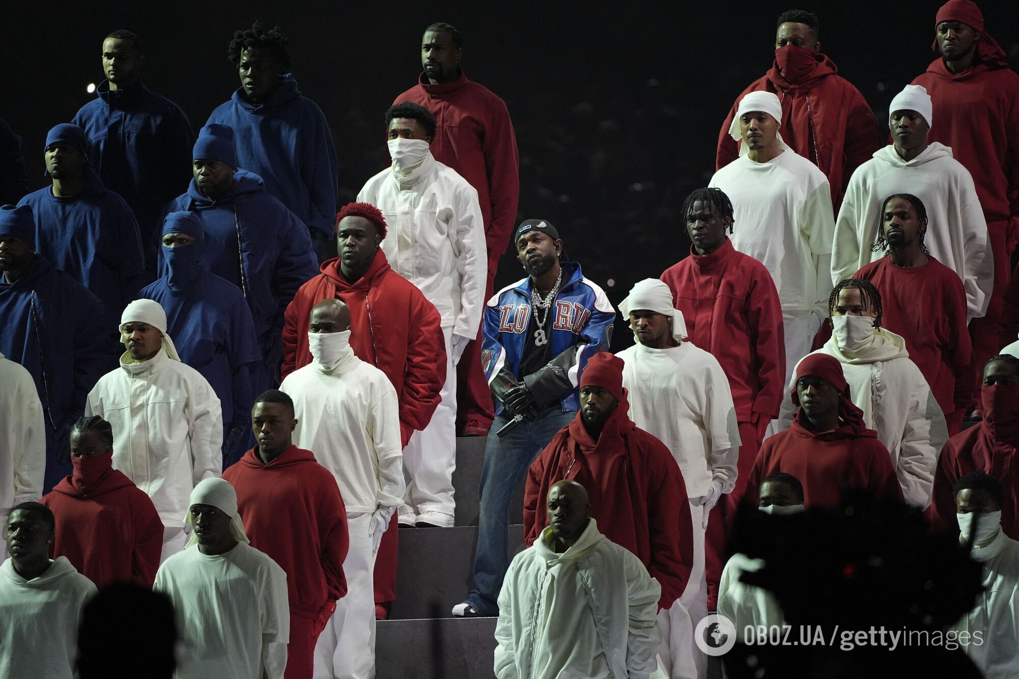 Выступление Кендрика Ламара на Супербоуле 2025 едва не сорвали: кого задержала охрана и почему рэперу не заплатили. Фото, видео