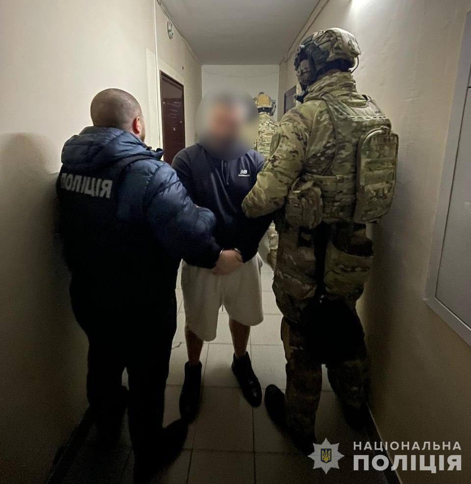 Маскировались под бойцов иностранного легиона: в Киеве задержаны злоумышленники, причастные к серии краж. Фото и видео