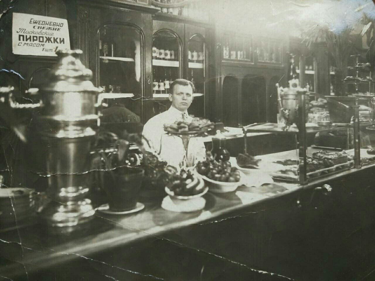 Яким були кафе і ресторани Одеси 100 років тому: старі фото
