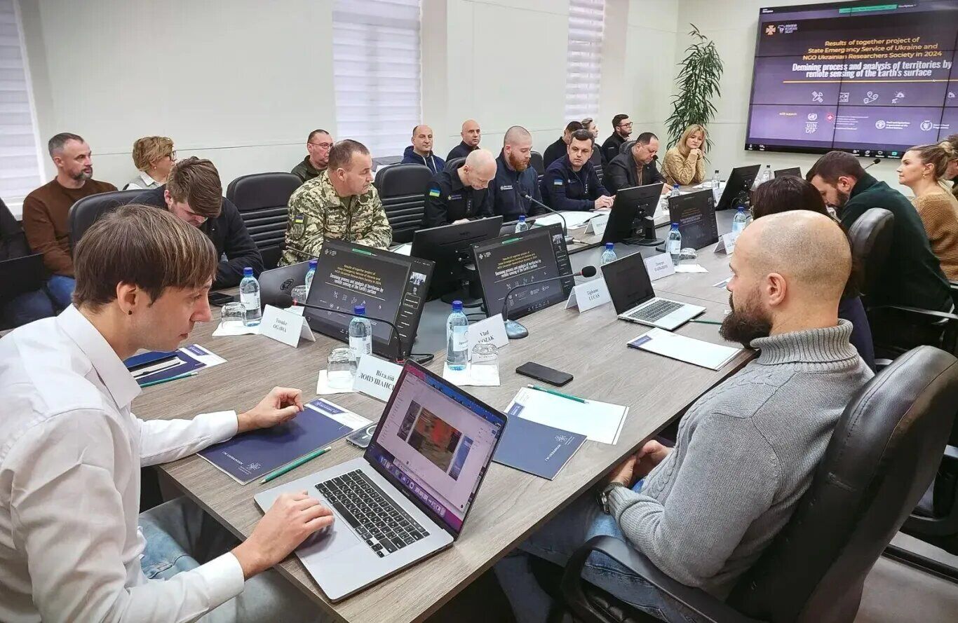 В Украине создадут полигон для тестирования военных технологий с использованием ИИ: что известно