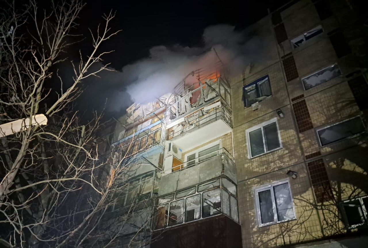 Оккупанты ударили по Запорожской и Днепропетровской областях: есть разрушения и раненые. Фото