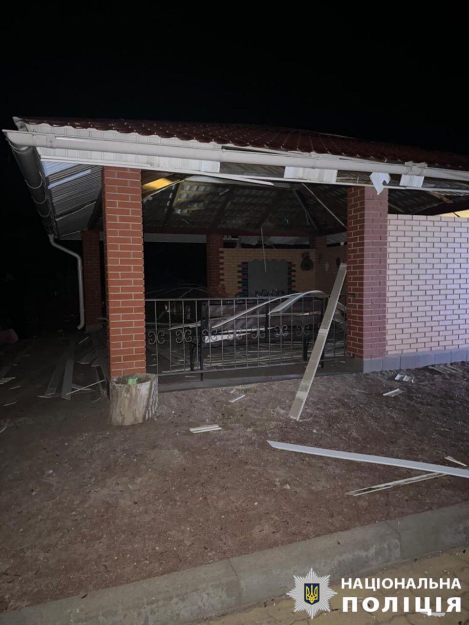 Повреждены школы и детсад: в КОВА рассказали о последствиях российской атаки на Киевскую область. Фото