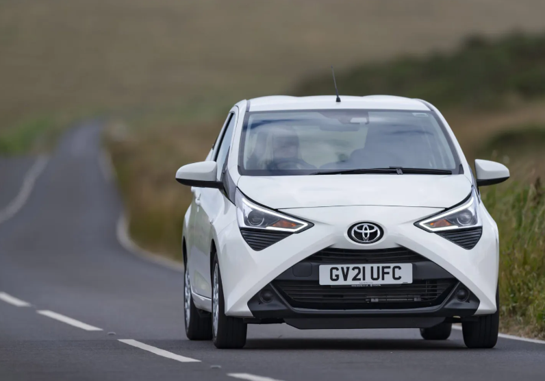 Лучшие по своей цене: 8 удачных бюджетных моделей авто