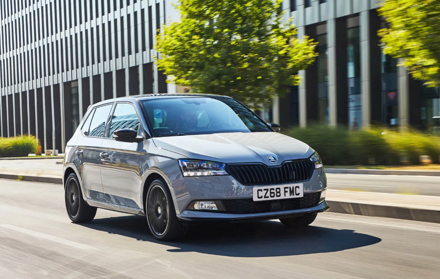 Лучшие по своей цене: 8 удачных бюджетных моделей авто