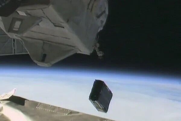 Японський мінісупутник зробив найякісніші фото Землі в історії
