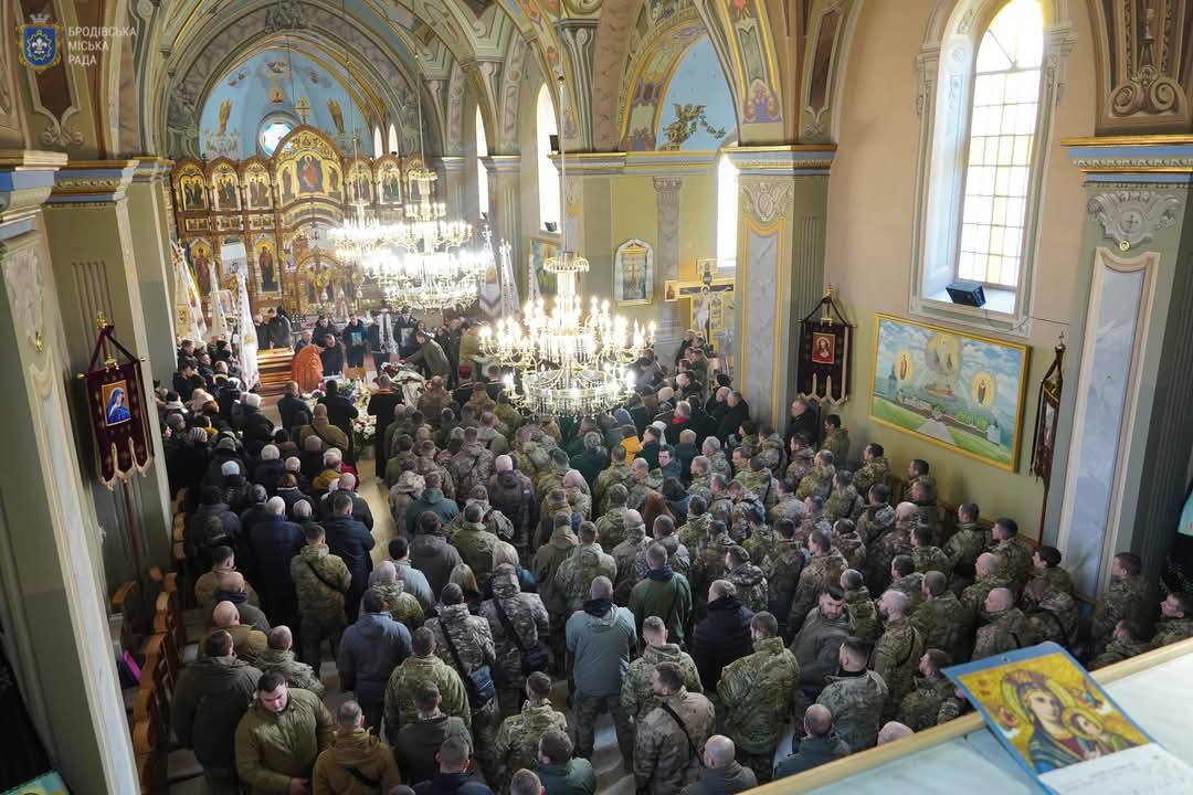 Прощание с погибшим воином Дмитрием Устиновым.