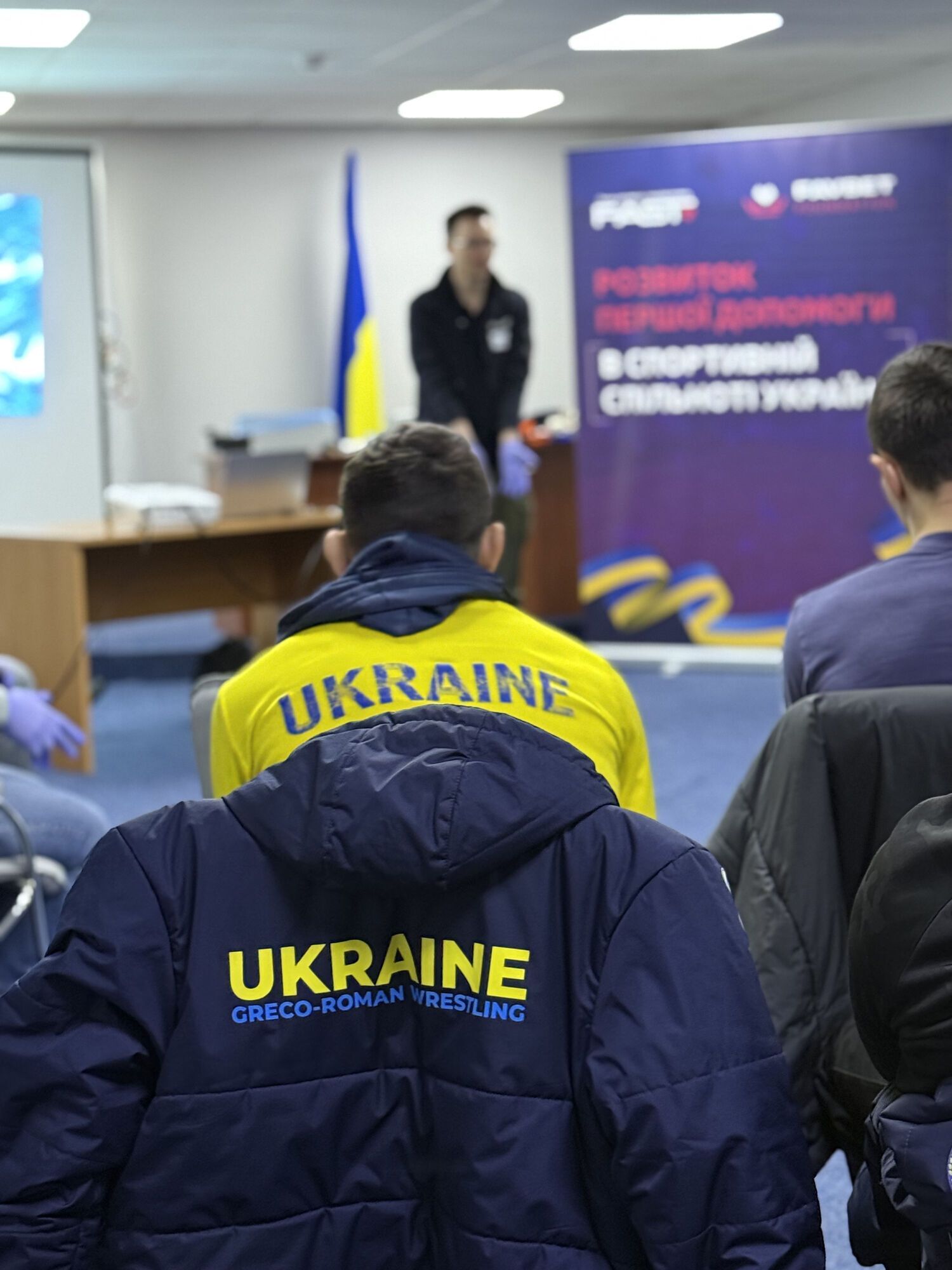 Новый проект от FAST и Favbet Foundation научит украинских спортсменов спасать жизнь