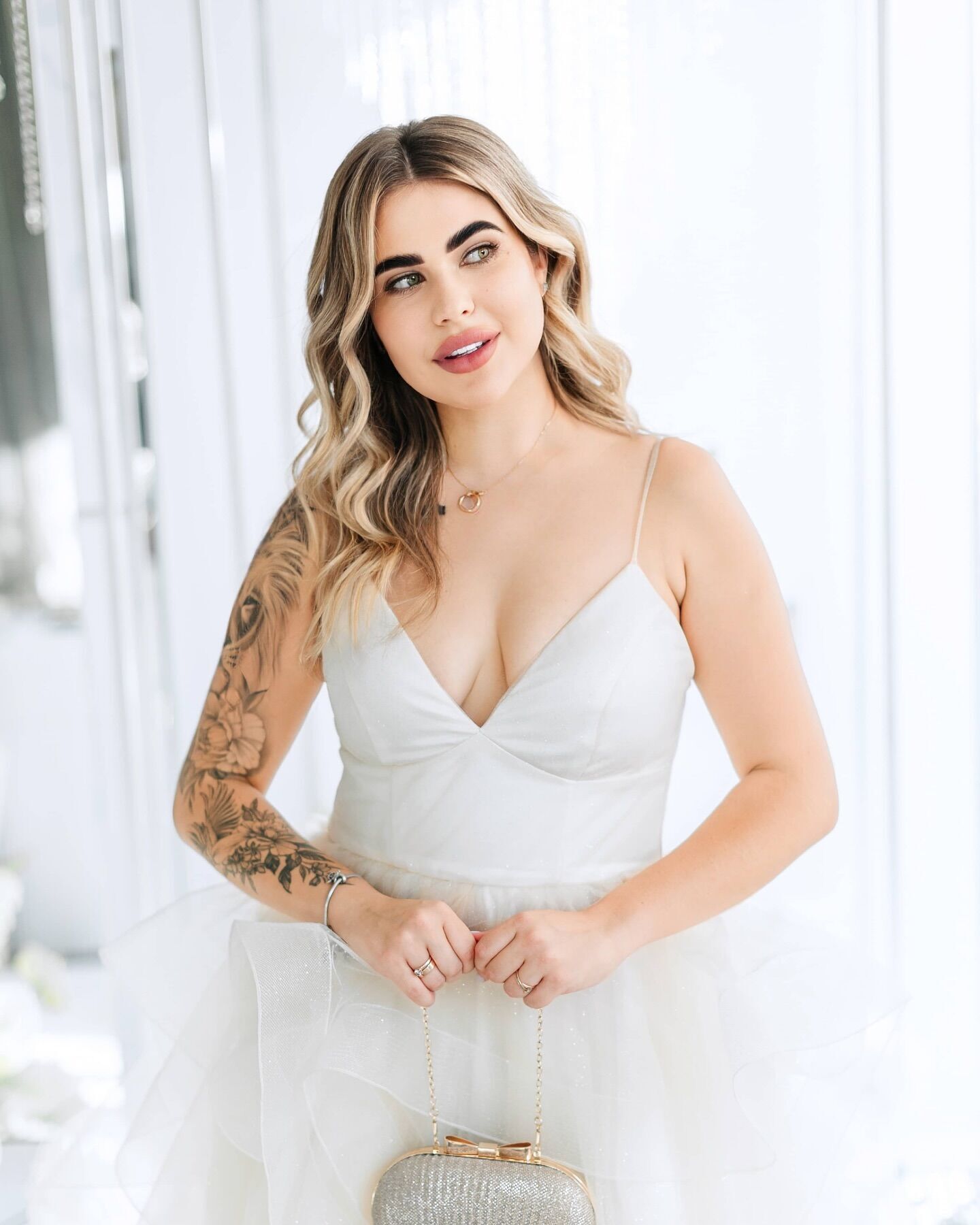 Жена футболиста "Шахтера": для жизни в Полтаве мне надо в месяц 5-8 тысяч долларов. Я не работаю, развиваю свой блог