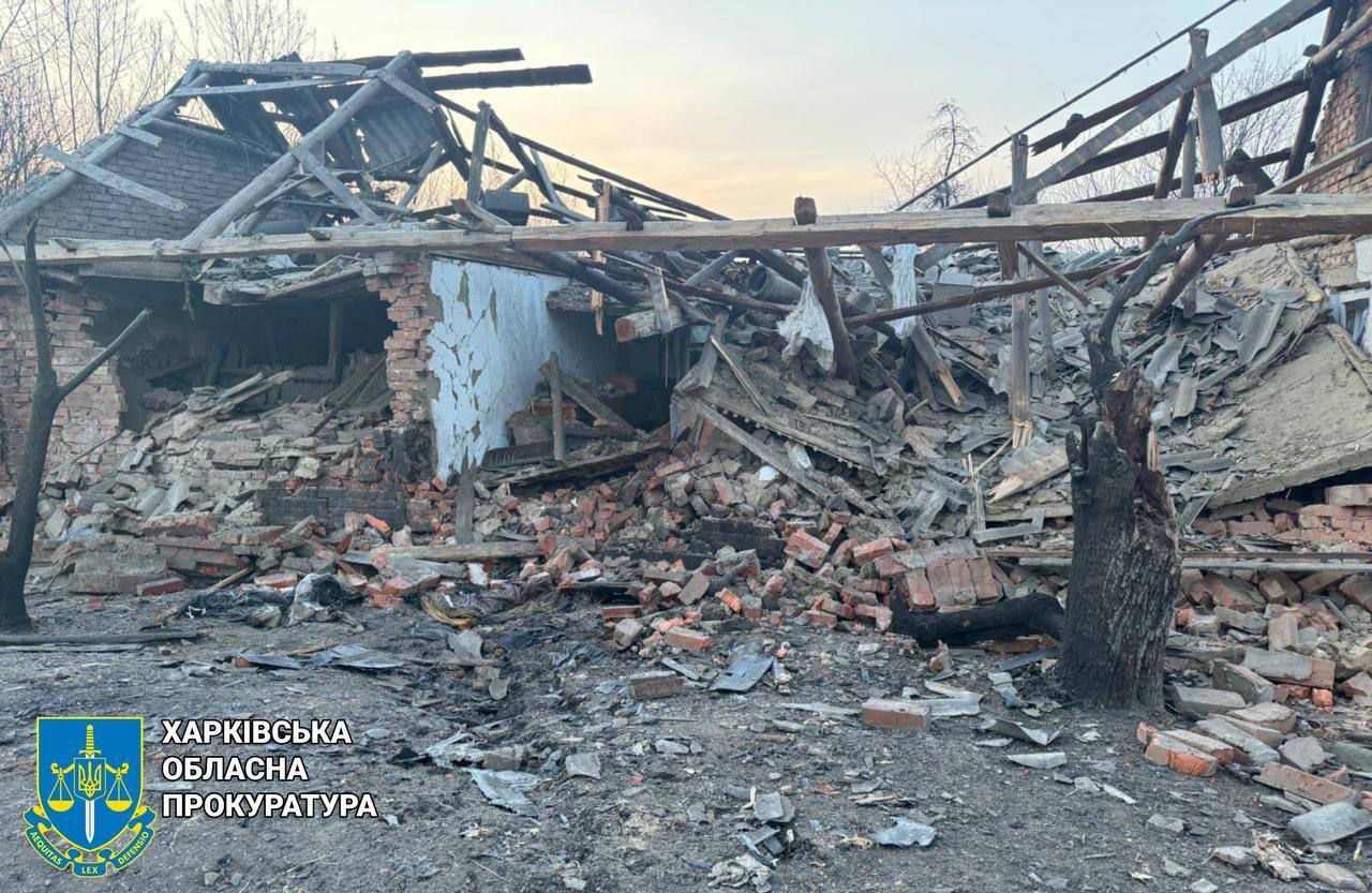 Оккупанты ночью атаковали Харьковщину, есть разрушения и пострадавшие. Фото