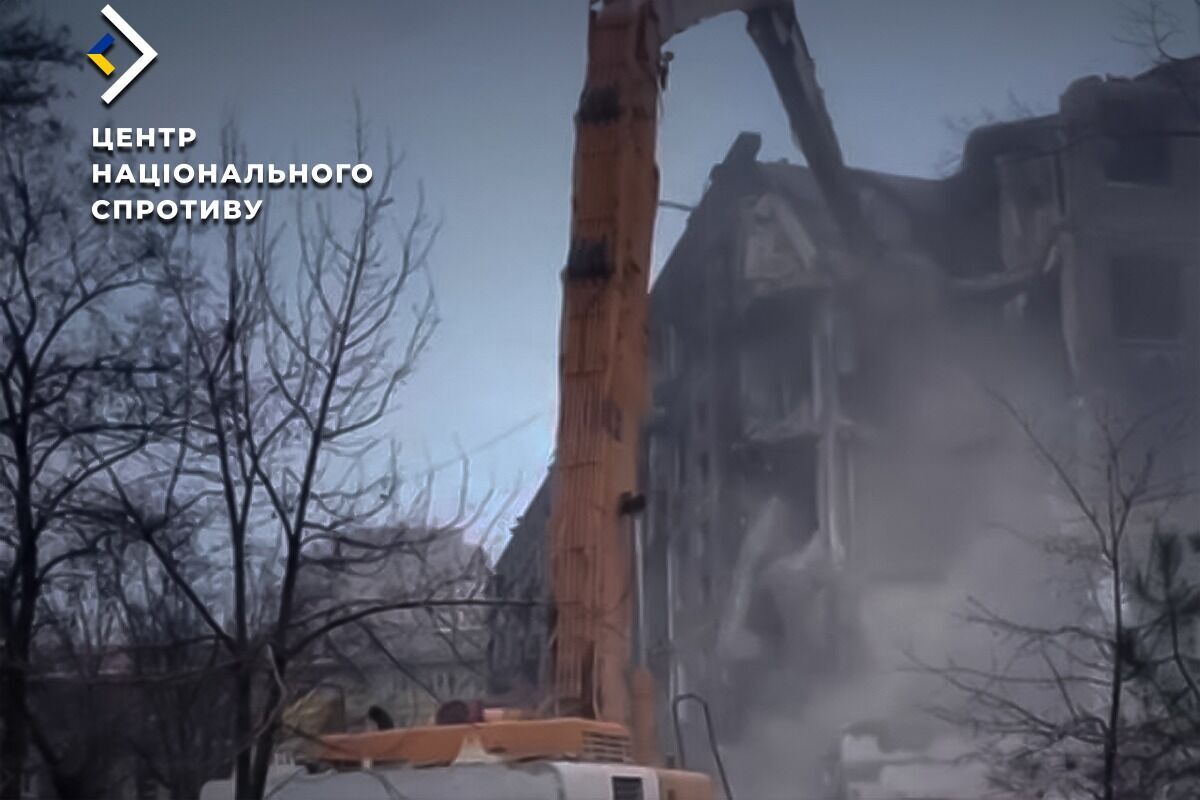Оккупанты уничтожают центр Мариуполя, но врут о "восстановлении" – ЦНС