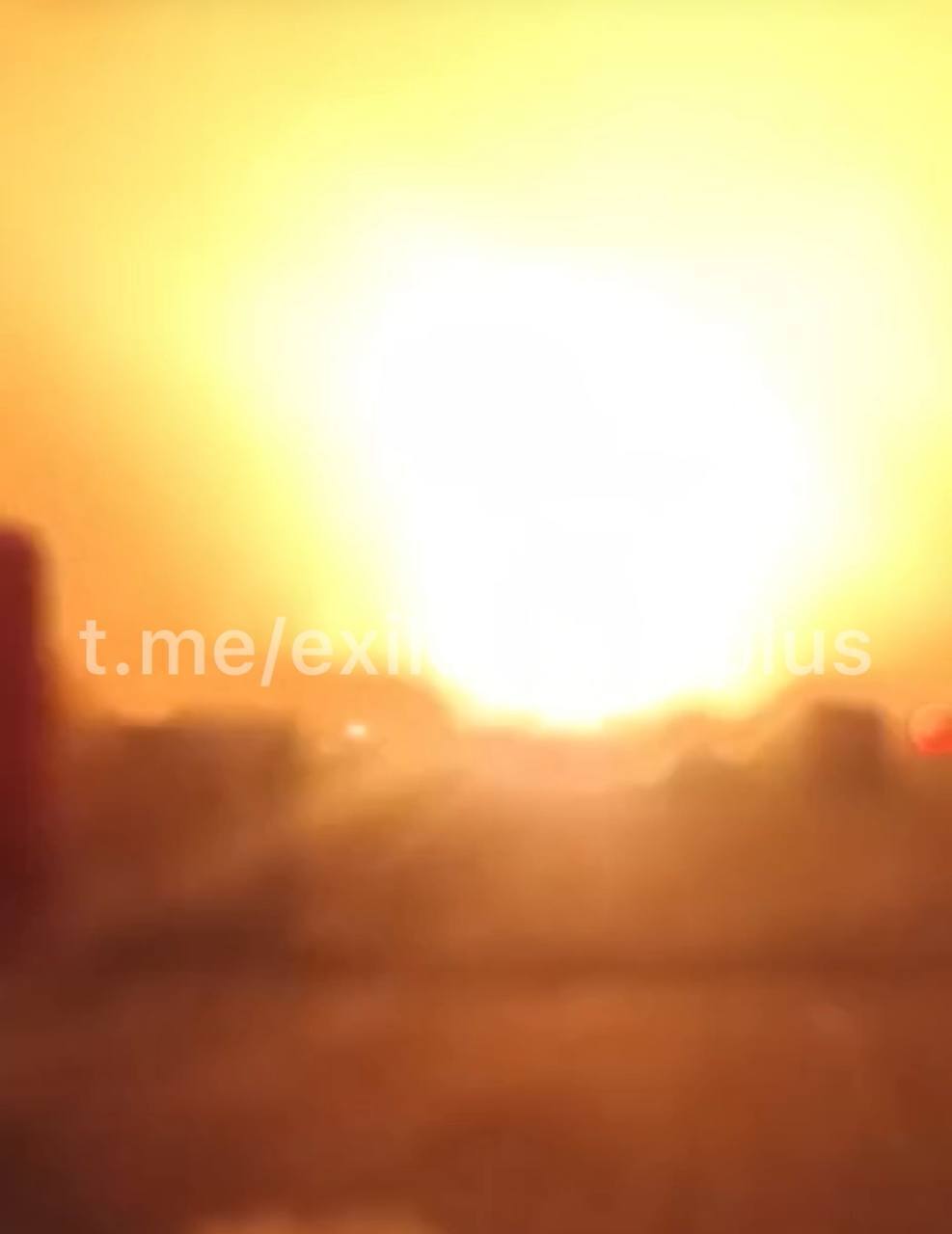 В Краснодаре "движуха": россияне пожаловались на взрывы в небе и прилеты. Фото и видео