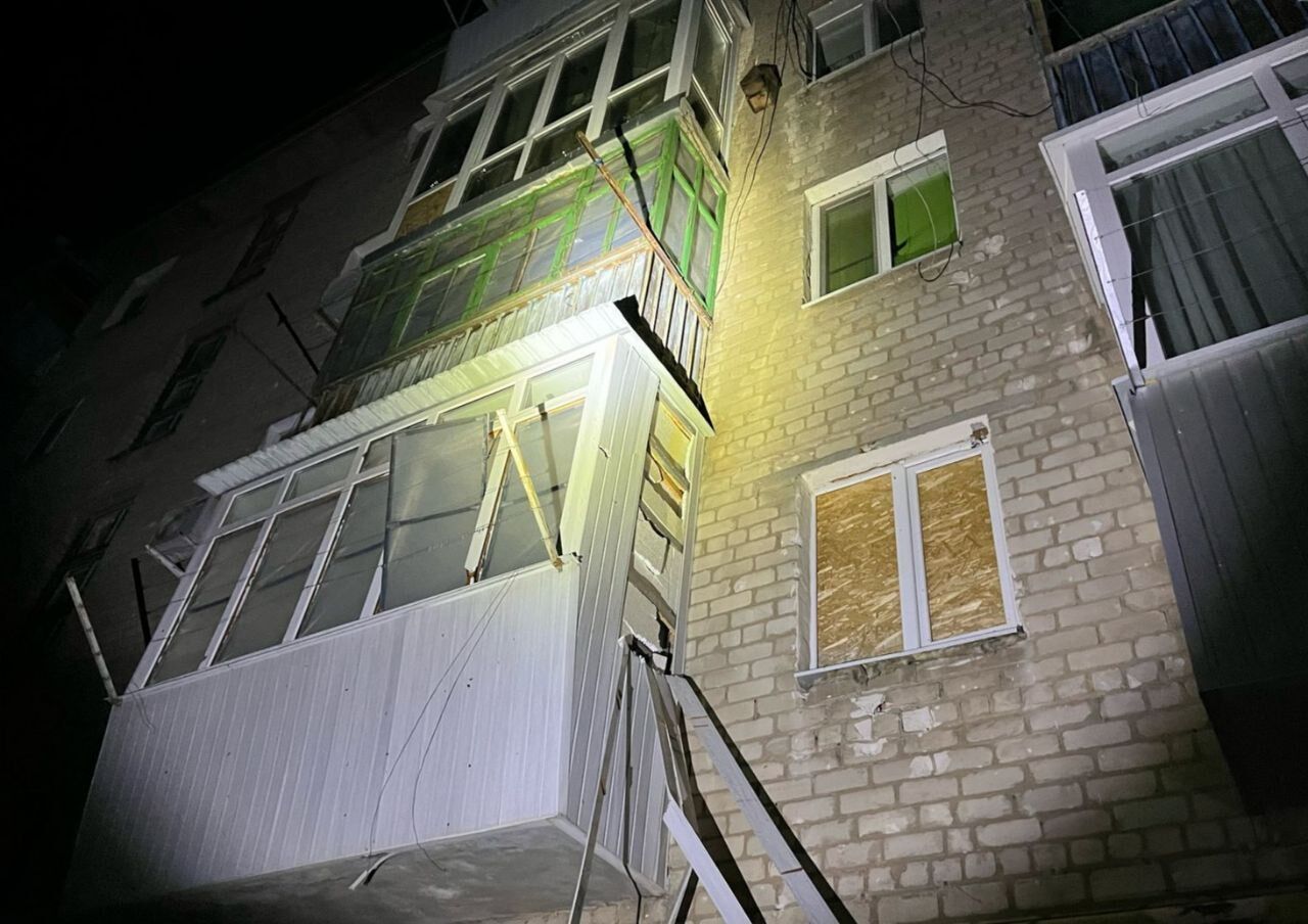 Оккупанты ударили по Марганцу на Днепропетровщине: произошел пожар, пострадали четыре человека. Фото