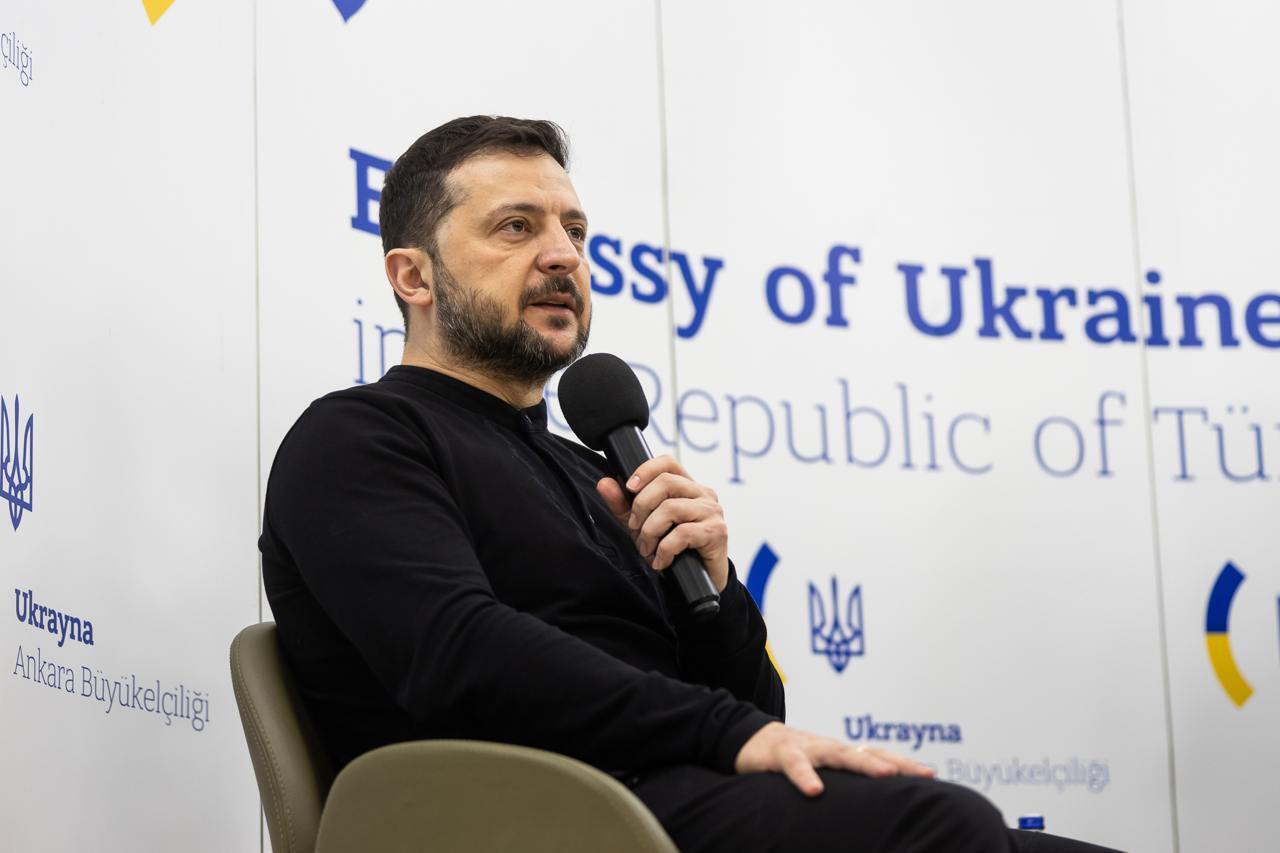 Зустріч Зеленського з представниками української громади в Туреччині