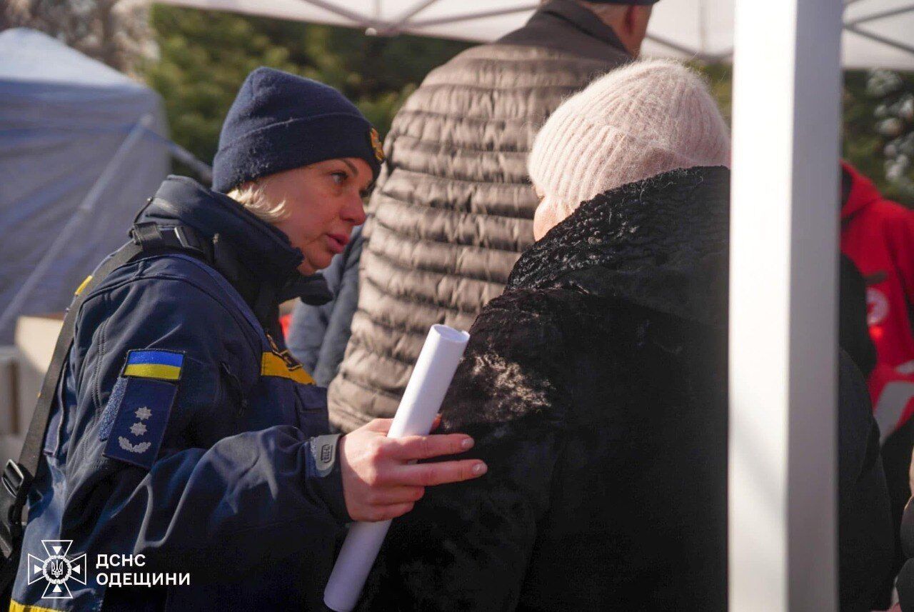 РФ массированно атаковала Одессу дронами: часть города осталась без света, воды и тепла, есть пострадавшие. Фото и видео