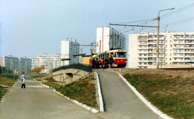 Много песка и мало деревьев: как выглядела Оболонь в Киеве в 1980-х годах. Архивные фото