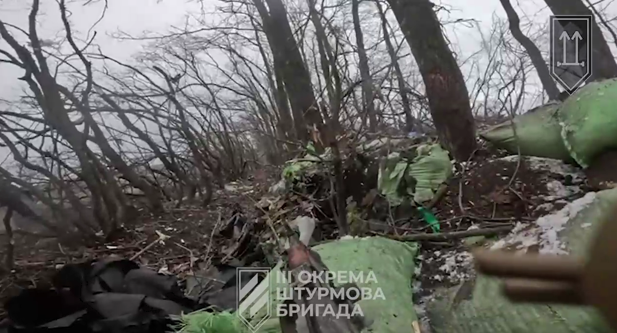 "В укрытие, кассетка!" В Третьей штурмовой показали отражение наката в Харьковской области. Видео
