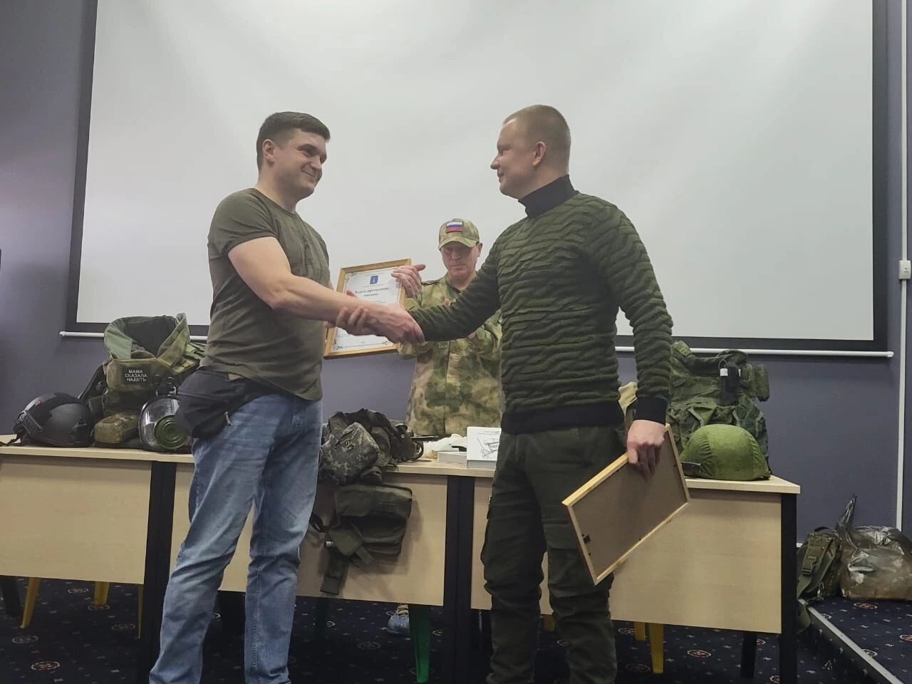 У Росії скоїли замах на лідера Z-гурту "Русский Стяг" Євгена Долганова, який допомагав окупантам: в якому він стані