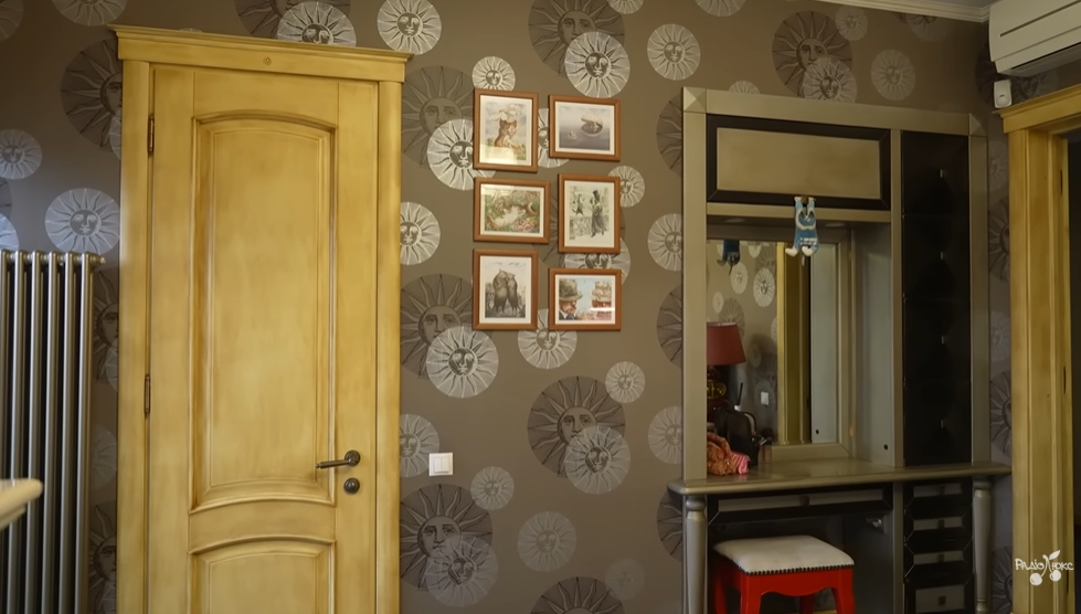 Собственное бомбоубежище и спортзал: звезда "МастерШеф" Литвинова провела экскурсию по своему дому за миллион долларов