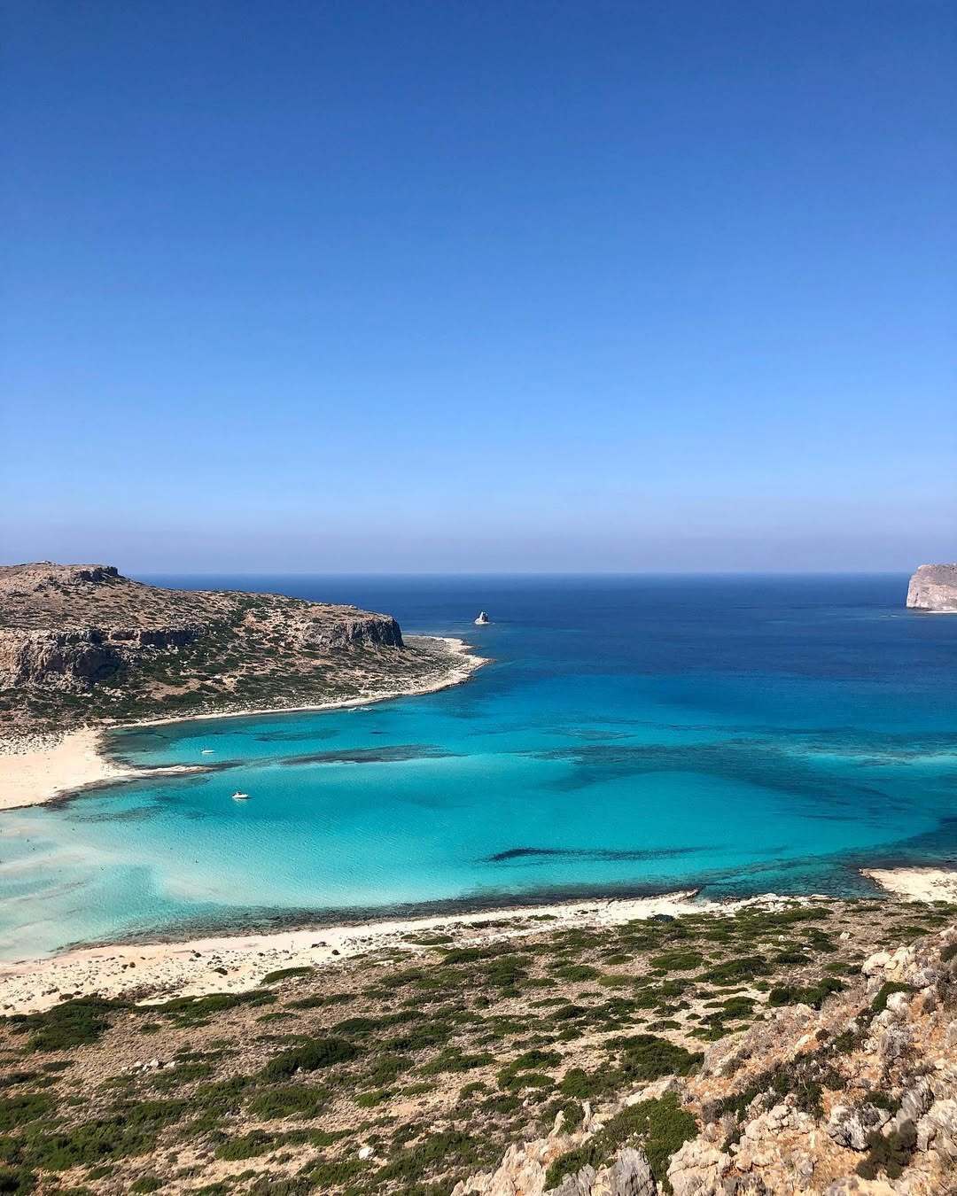 Топ европейских островов, которые стоит посетить зимой