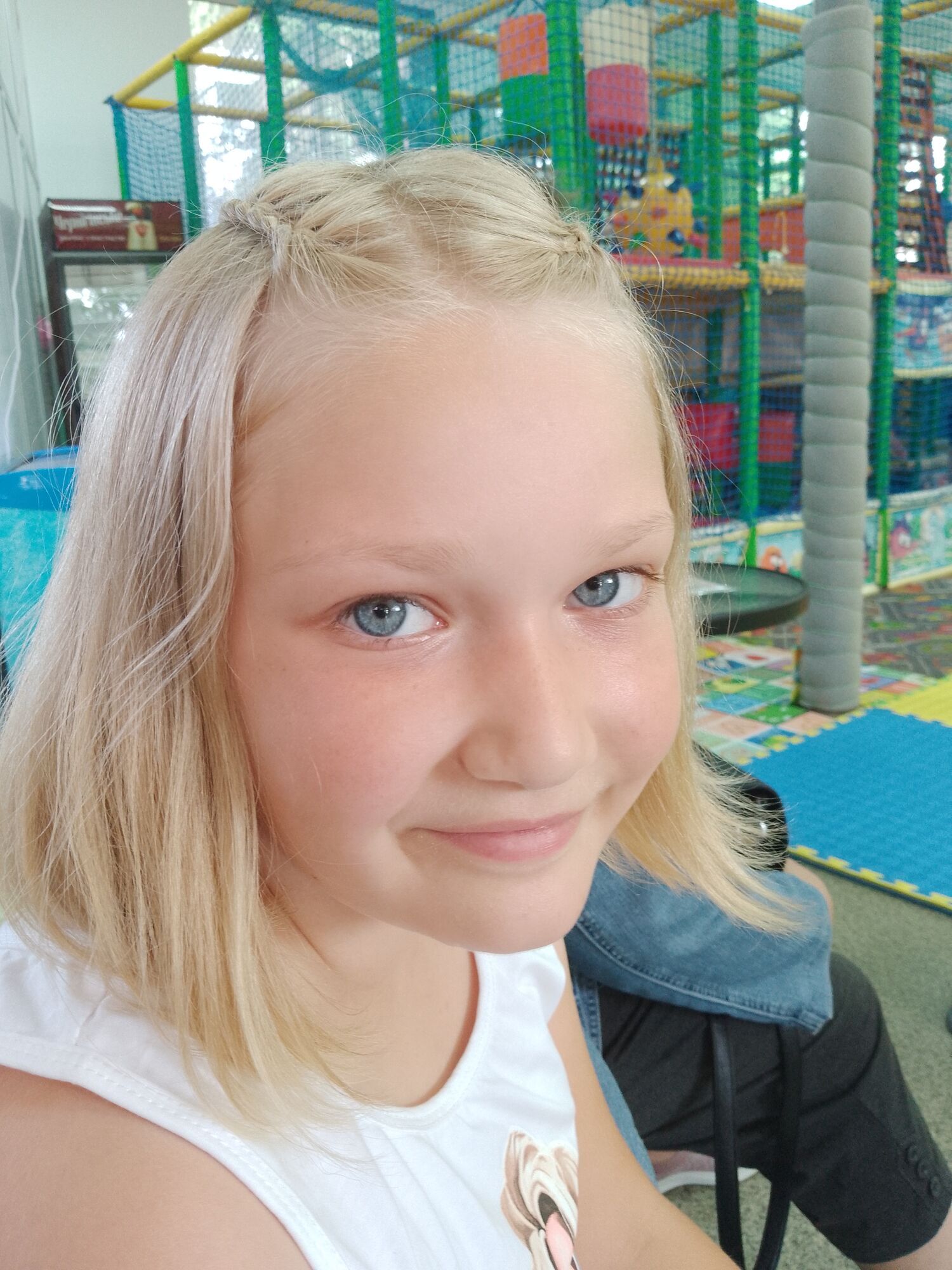 В больнице Чернигова после лечения антибиотиком скончалась 11-летняя девочка: медики пытались скрыть следы от полиции