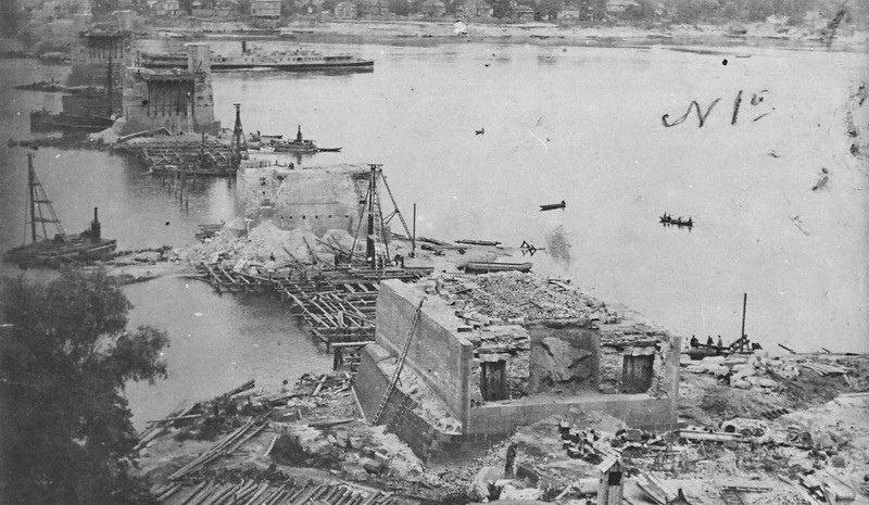 Существовал между двумя Мировыми войнами: история моста имени Евгении Бош в Киеве. Уникальные фото