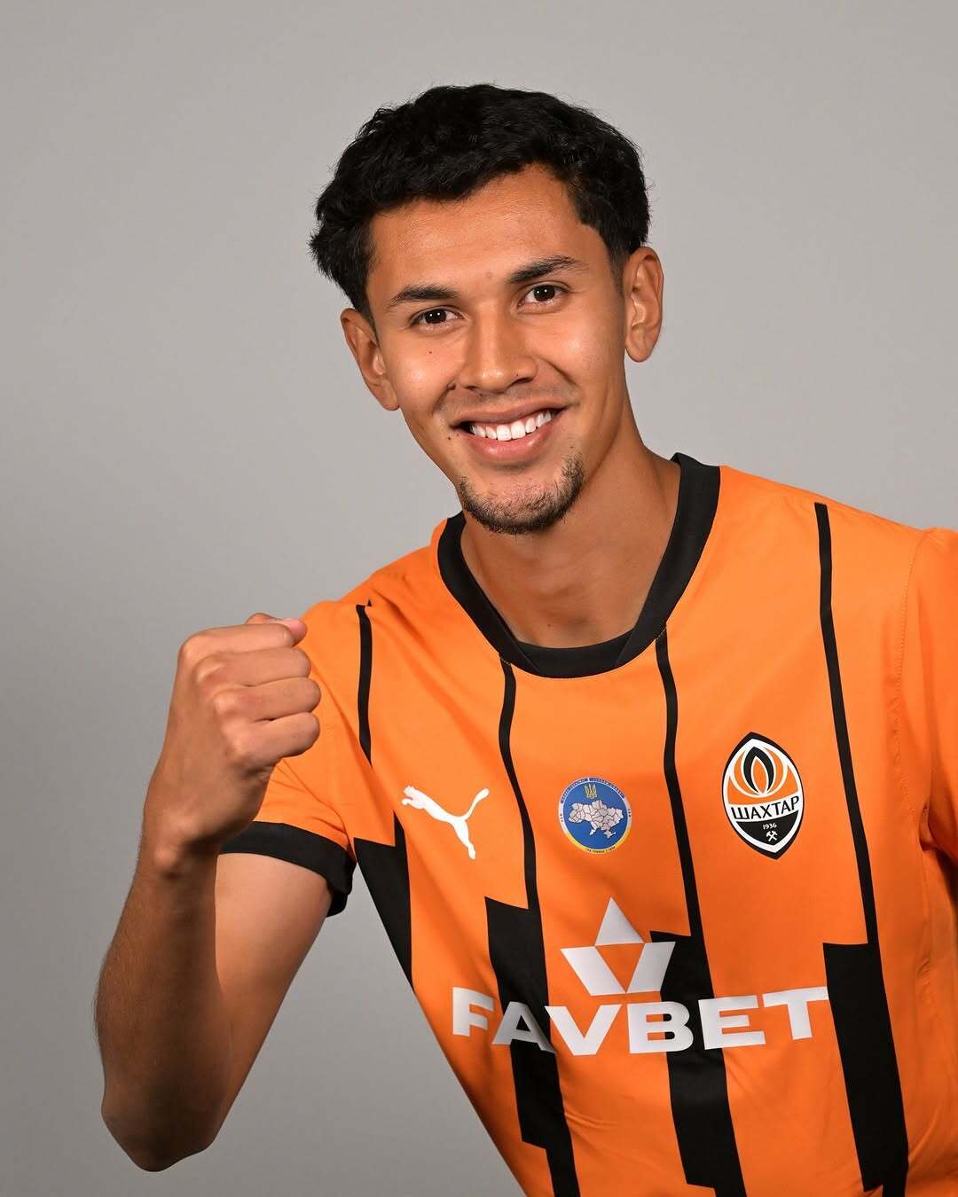 Официально. "Шахтер" оформил первый трансфер 2025 года, купив футболиста в 40 раз дороже его стоимости