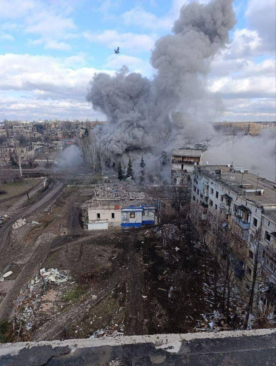 В сети сообщили об ударе по штабу оккупантов в Донецкой области: говорят, что погибли офицеры РФ. Видео