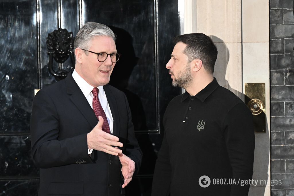 "У вас есть полная поддержка": Стармер тепло встретил Зеленского в Лондоне. Фото и видео