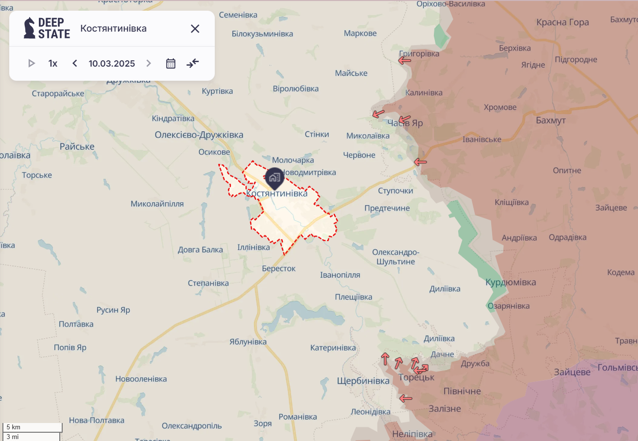 Окупанти вдарили по житловій забудові у Костянтинівці на Донеччині: постраждали четверо людей. Фото 