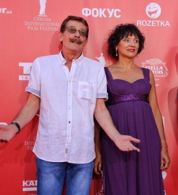 У Бориса Барського, що багато років грав діда у "Маски-шоу", під час війни народилася перша онука