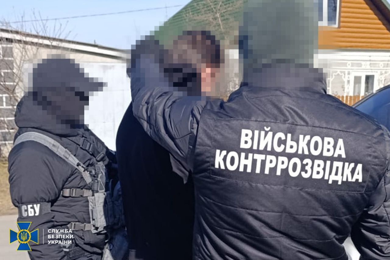 СБУ затримала агента РФ, який шпигував за військовими аеродромами та готував теракти на заході України. Фото