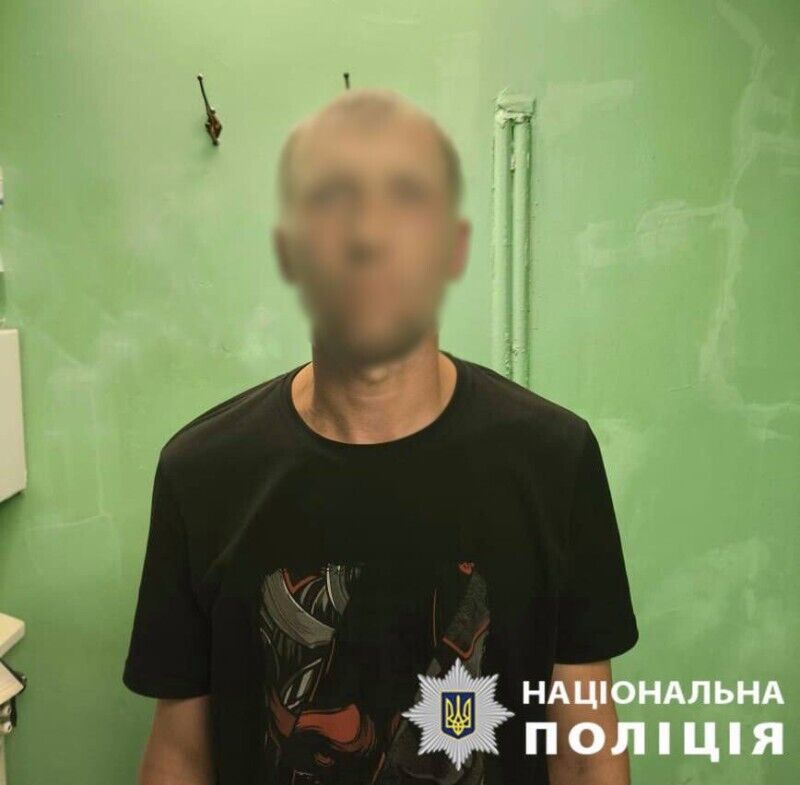 На станції метро обікрав військового: поліцейські Києва затримали рецидивіста. Фото