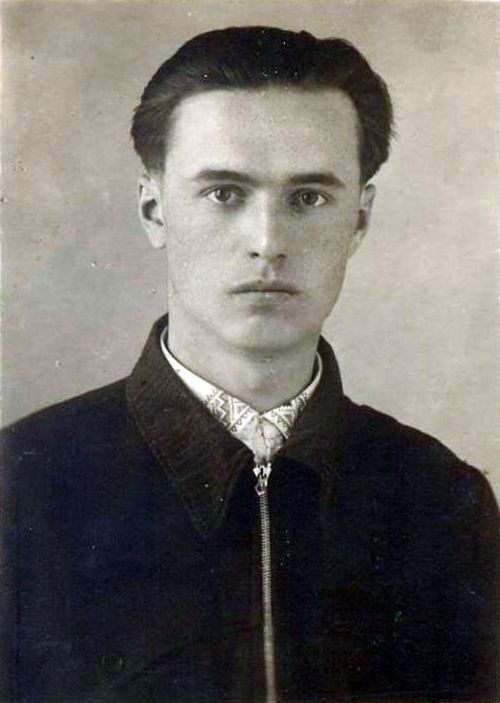 Тайный роман, "греховная" страсть и большая разница в возрасте: секреты личной жизни Лины Костенко
