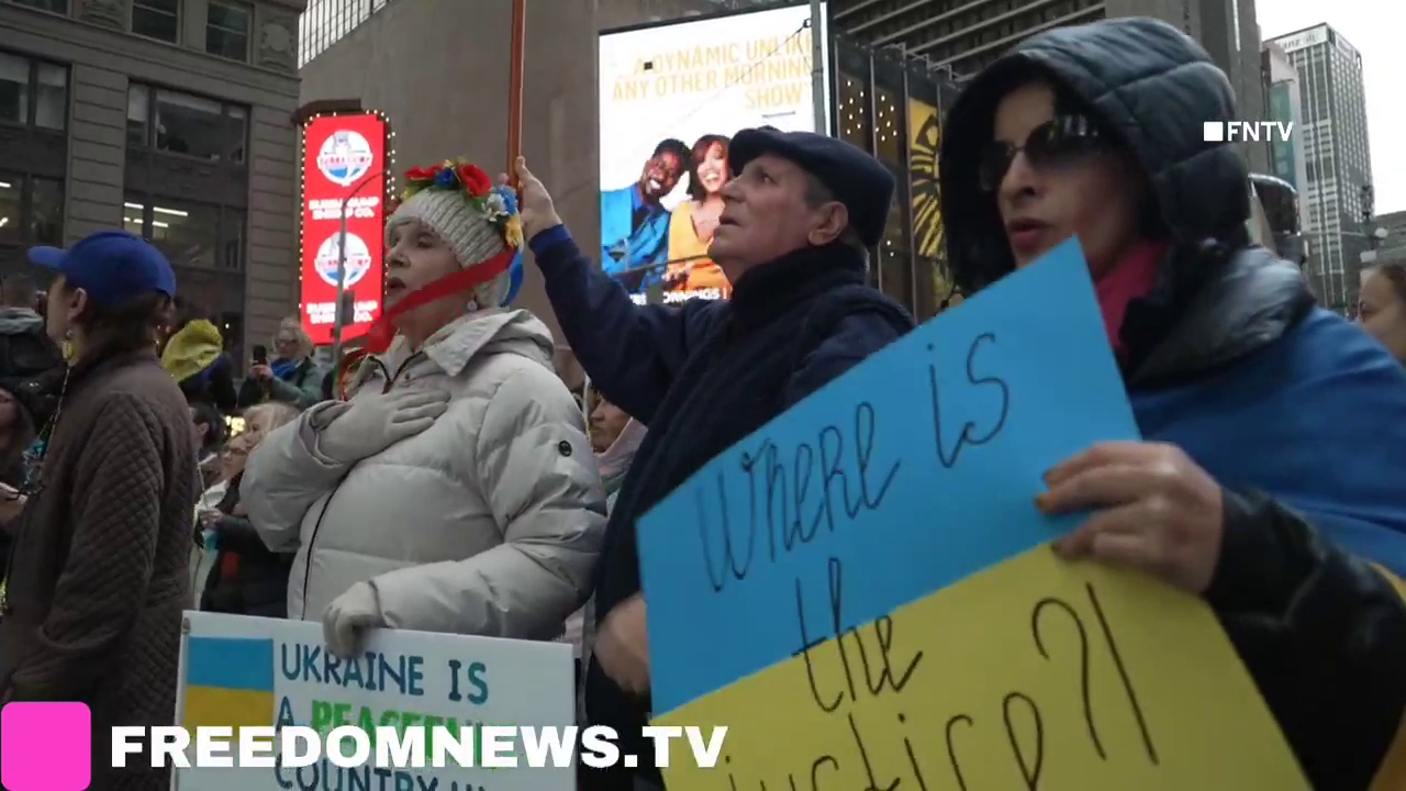 "Зеленський – герой!" Сотні прихильників України вийшли на мітинг у Нью-Йорку. Відео