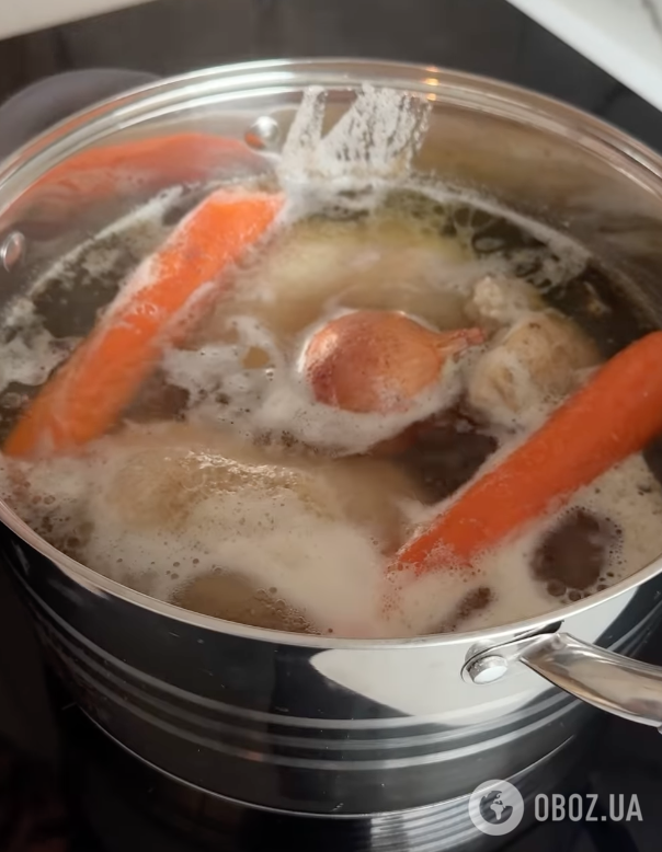 Мясо с овощами для холодца