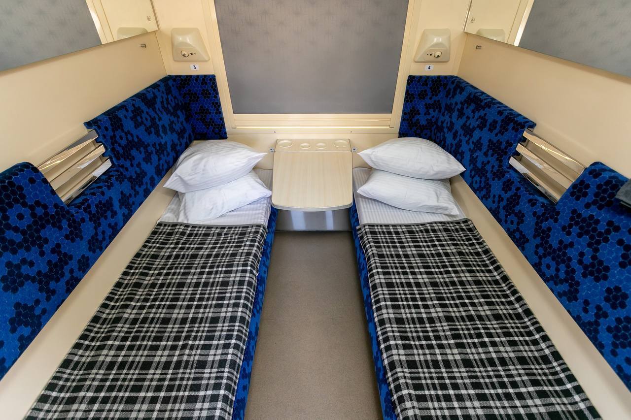 Нові вагони поповнять 2 флагманські потяги