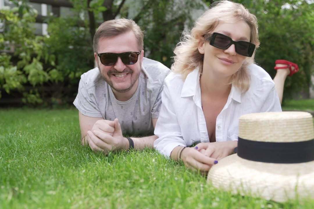 Стали найкращими вітчимами та мачухами: хто з українських зірок виховує названих дітей і як вони ладнають