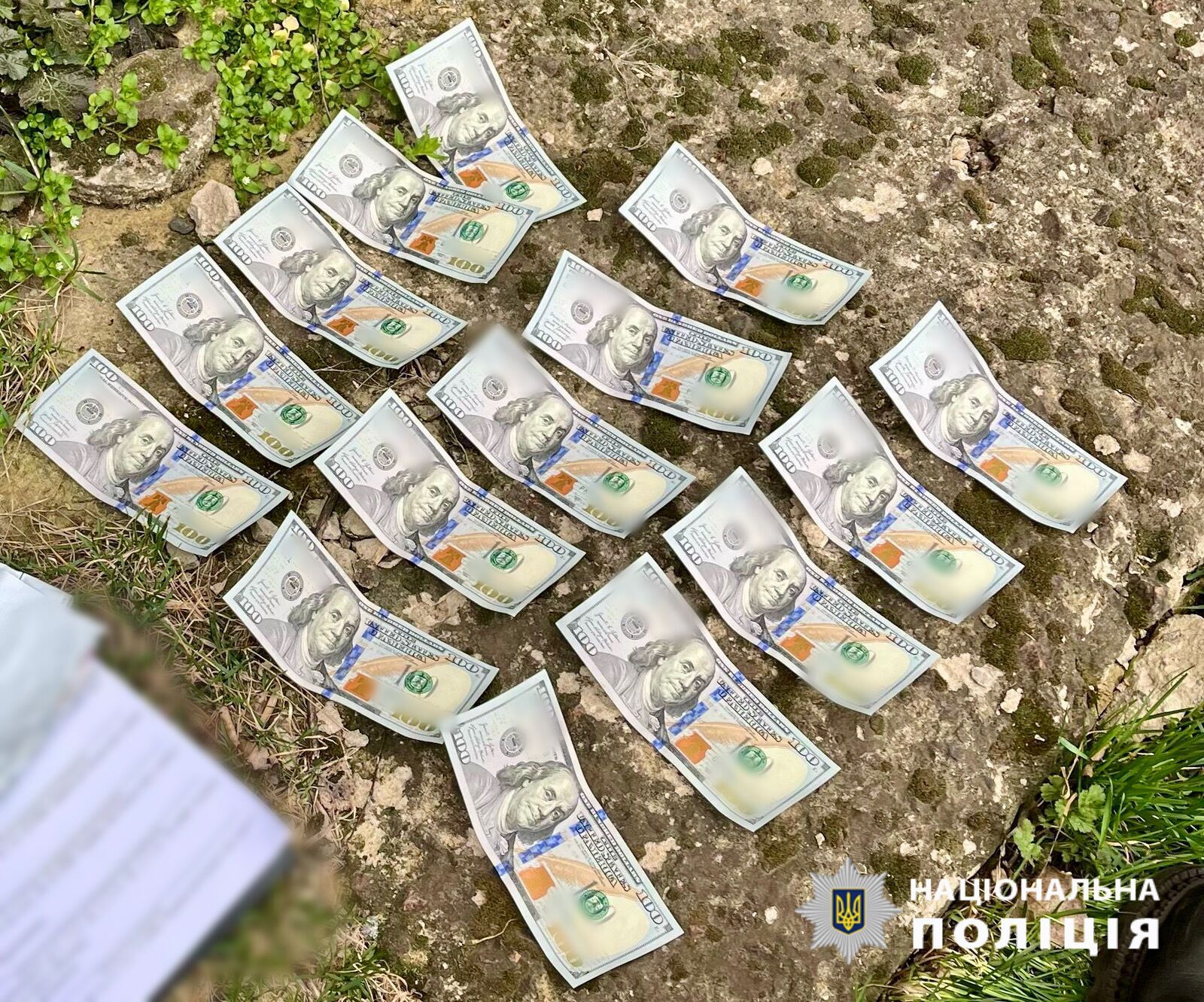 Пропонував хабар прикордоннику: на Одещині викрили чоловіка, який намагався переправити до Молдови двох військовозобов'язаних. Фото