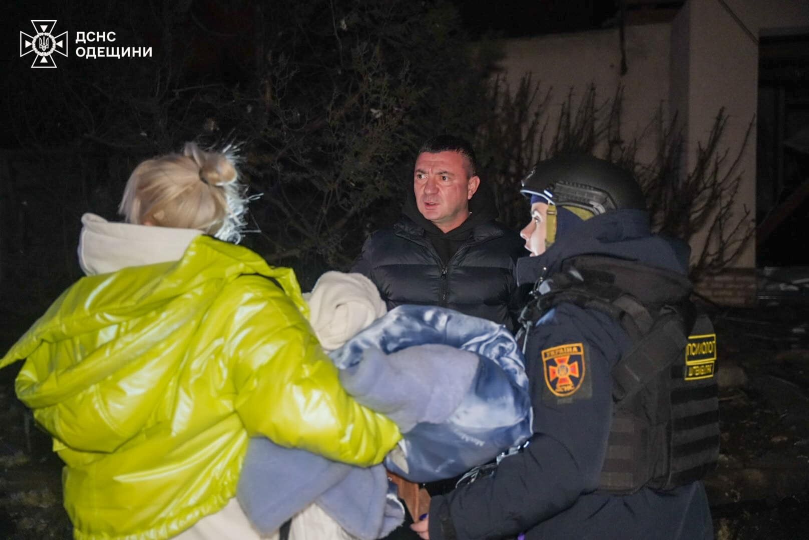 Росіяни атакували Одесу "Шахедами": є поранені, у місті зупинено роботу трьох районних котелень. Фото і відео