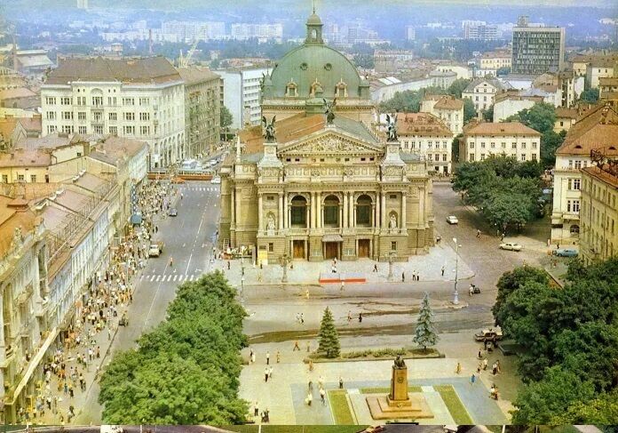 Період розквіту промисловості: яким був Львів 40 років тому. Архівні фото