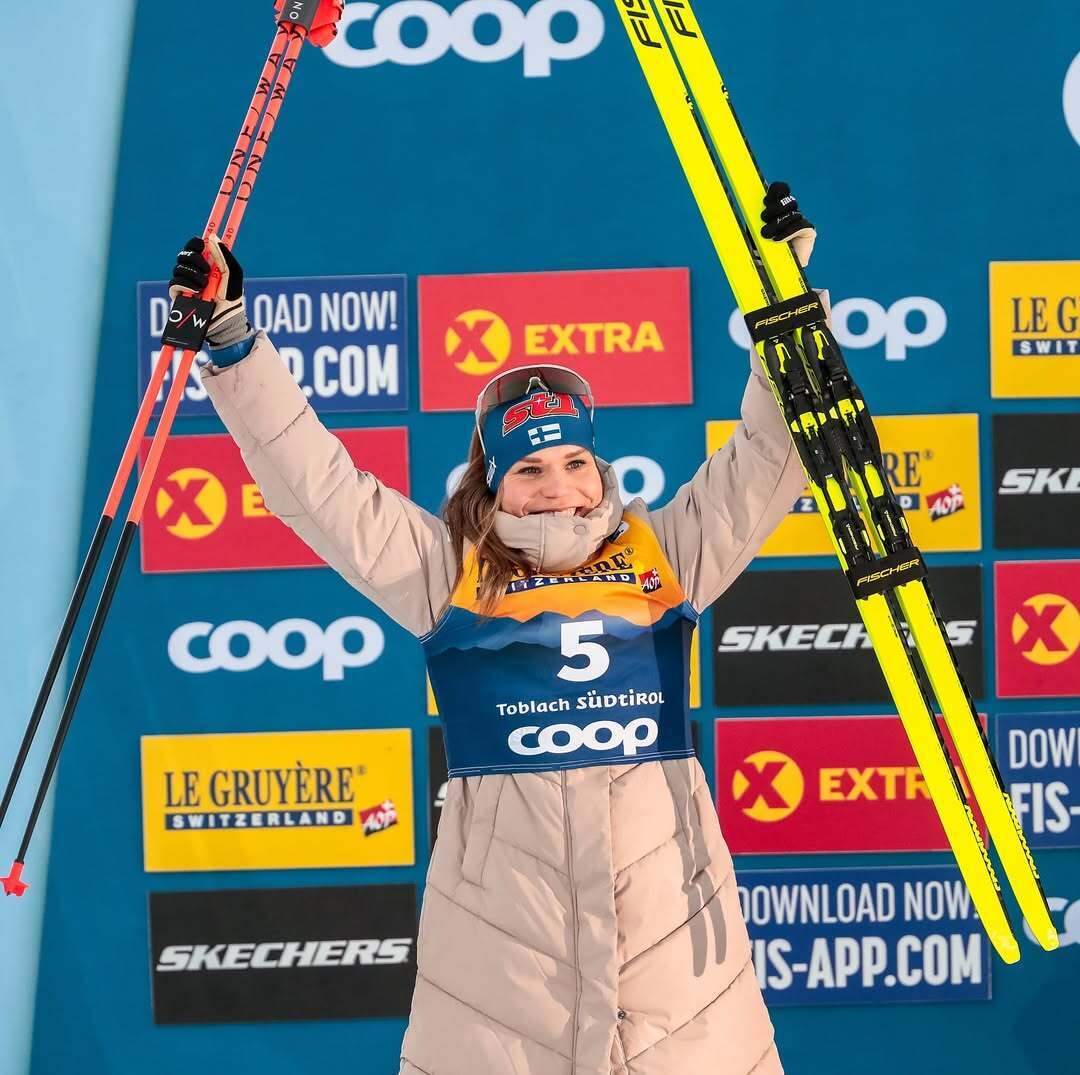 Призерку чемпіонату світу змусили переодягатися у чоловічій роздягальні через королівську родину Норвегії