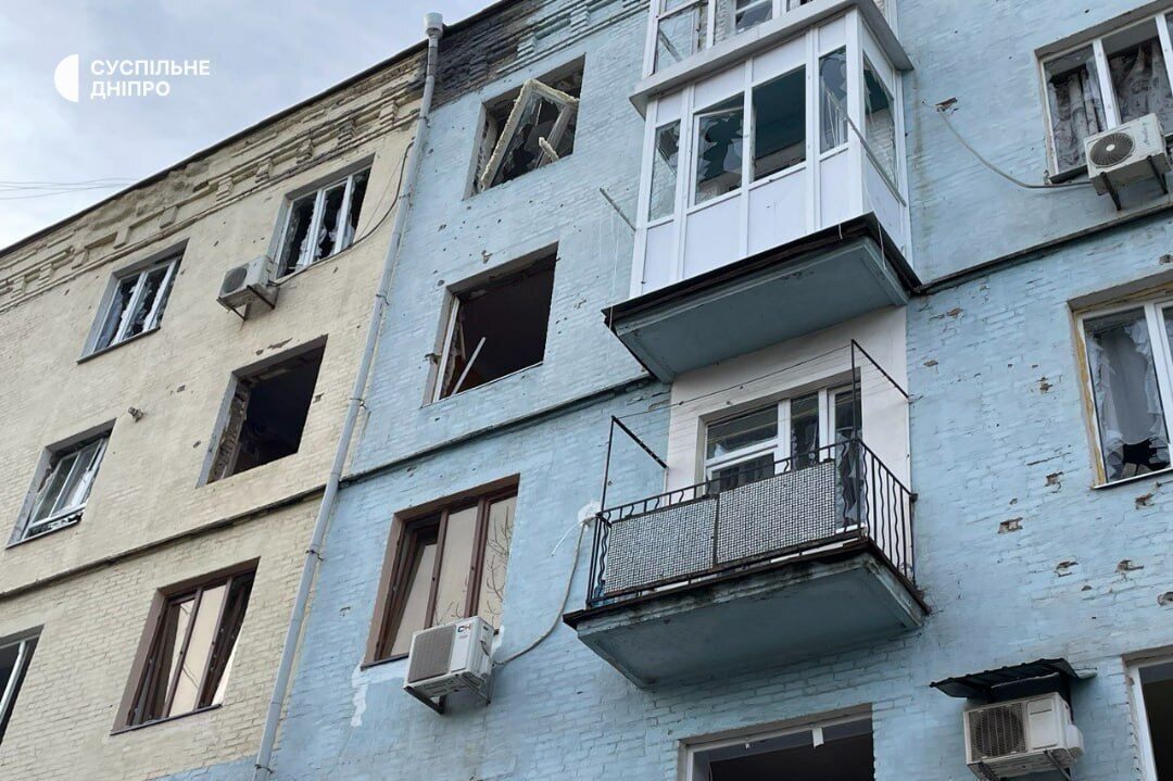У готелі були волонтери із США та Британії: Зеленський відреагував на удар РФ по Кривому Рогу, внаслідок якого загинули четверо людей