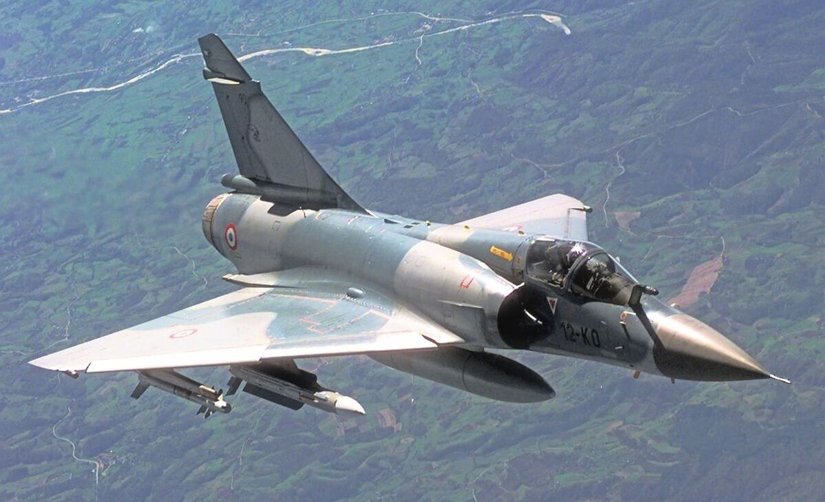 Історичні фото: в ЗСУ показали, як винищувач Mirage-2000 вперше збив крилату ракету в українському небі