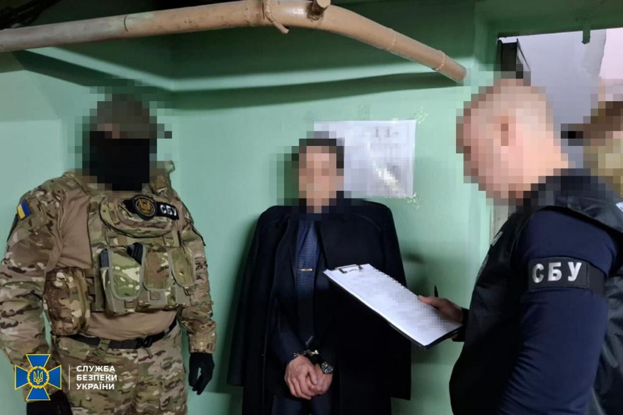 Затримали під час наради: СБУ викрила "крота" ФСБ у Державному космічному агентстві. Фото 
