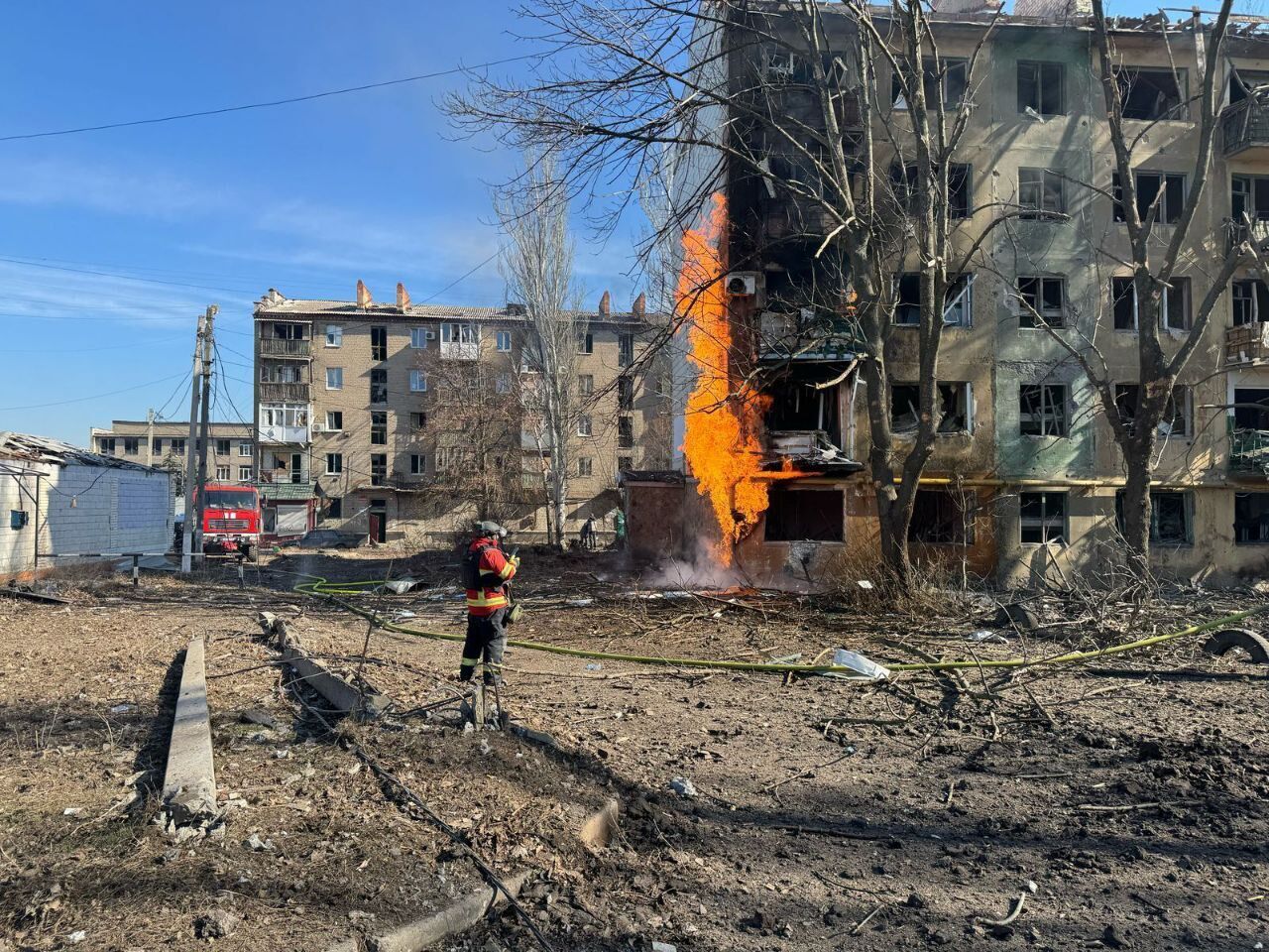 Окупанти обстріляли Костянтинівку: вісім поранених. Фото 