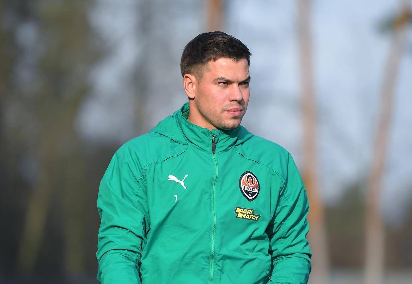 Ексфутболіст збірної України відмовився повертатися в Україну, тому що "потім не зможе виїхати звідти"