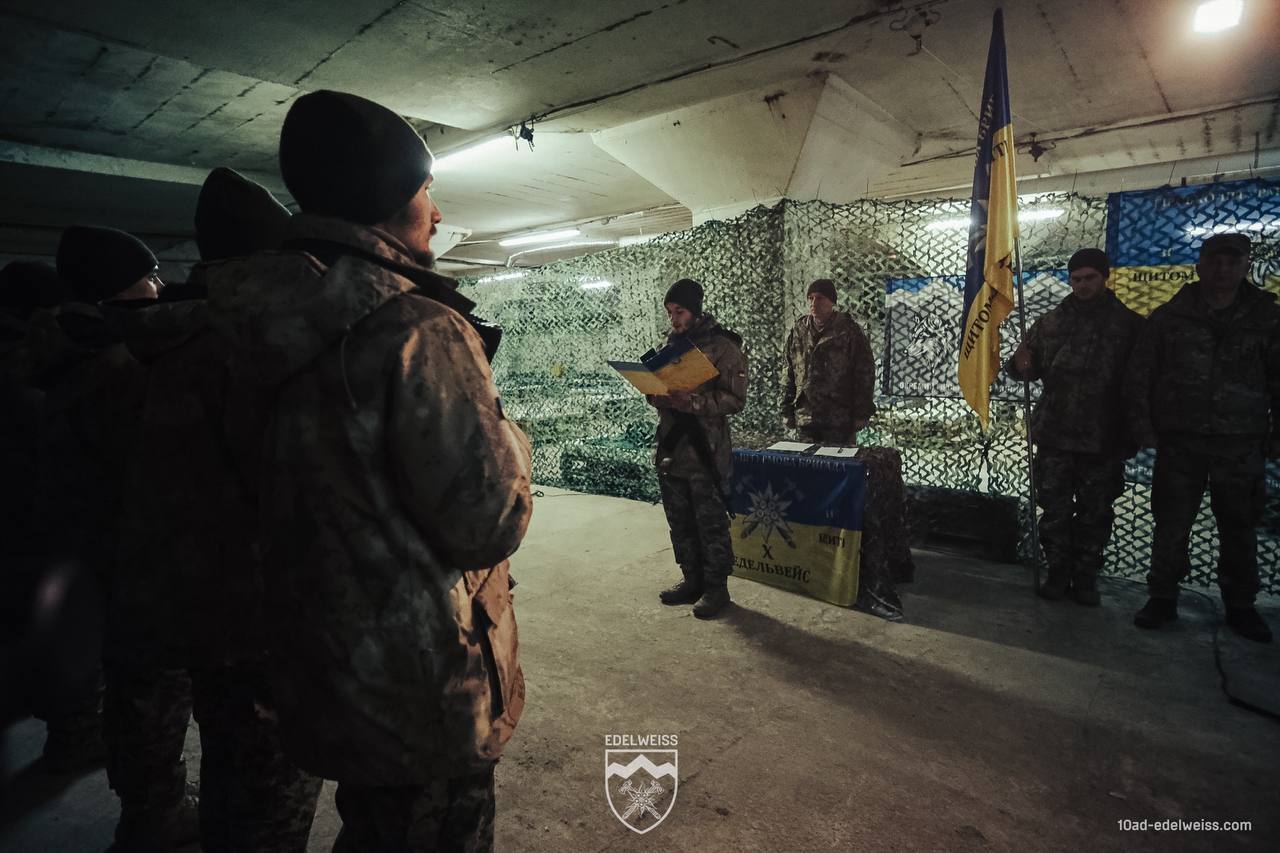 Контракт для 18-24-річних: перші військовослужбовці склали присягу. Фото