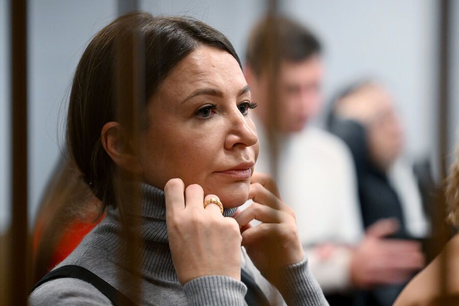 "Місіс Росія International" поїде на Донбас: як інфоциганка Бліновська допомагатиме окупантам, щоб не сидіти пʼять років у колонії